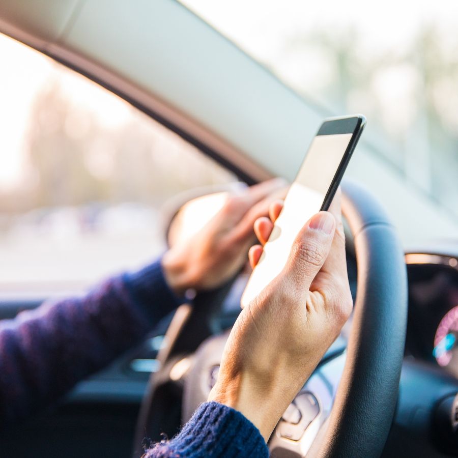 Smart Pricing & Real-Time Comparisons