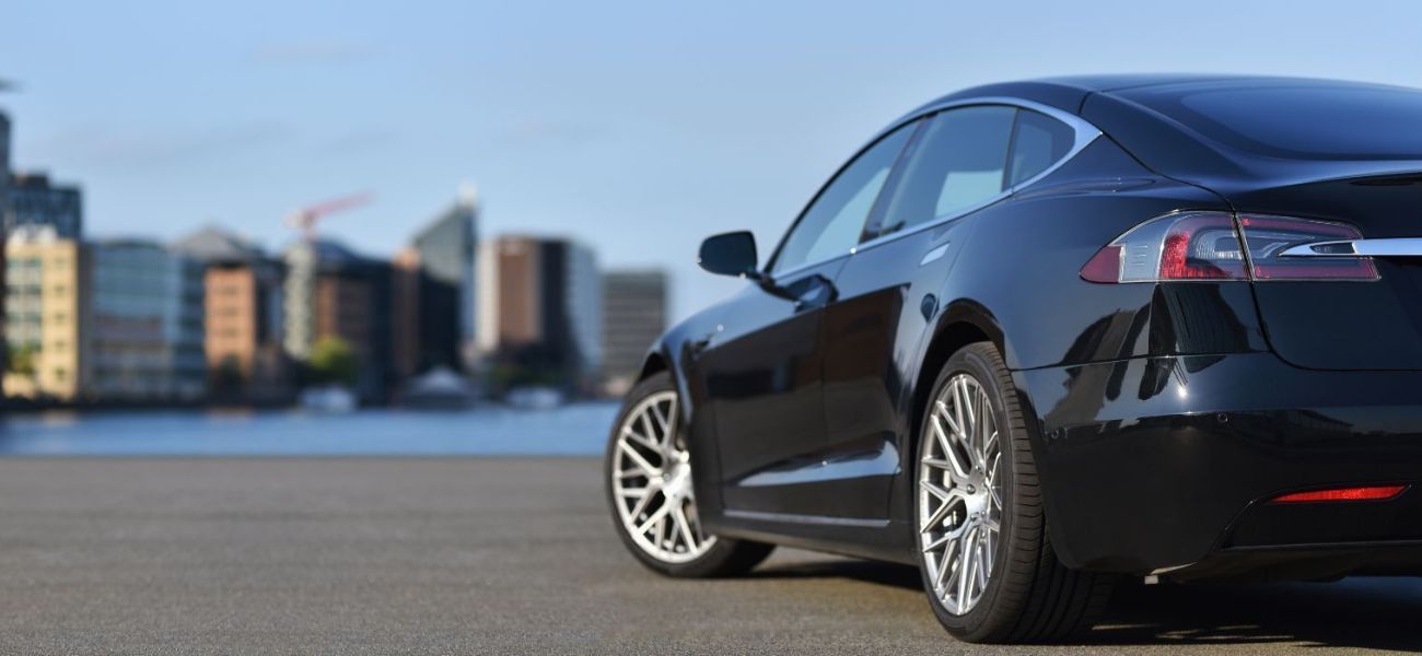 Luxury First Class Transportation for Business and VIP Travel