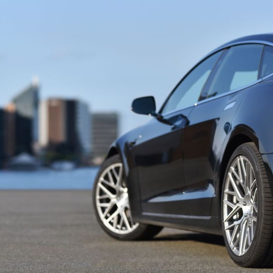 Luxury First Class Transportation for Business and VIP Travel